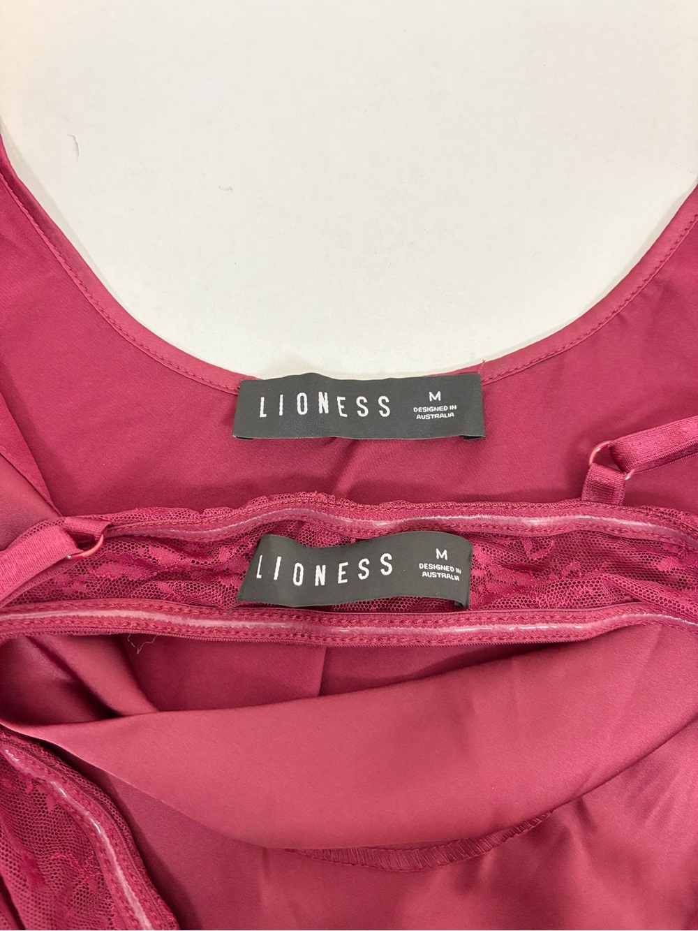 LIONESS Delilah Top in Burgundy Size M - Picture 8 of 13